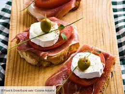 Toast chêvre et jambon de bayonne